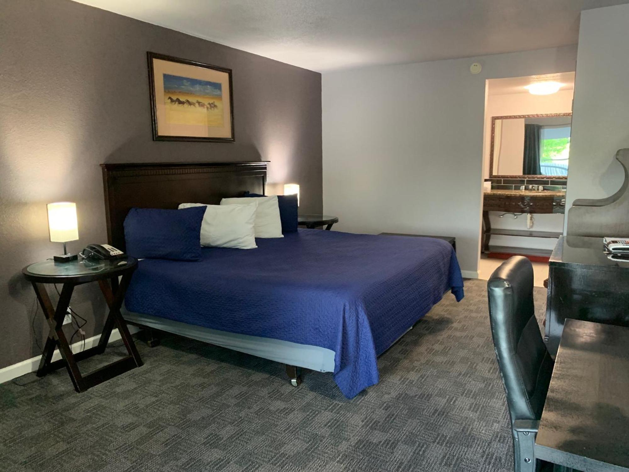 R Nite Star Inn And Suites -Home Of The Cowboys & Rangers Arlington Extérieur photo